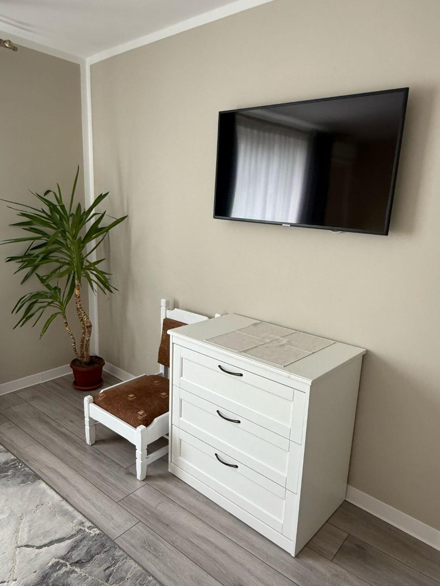 Roshen Apartament's